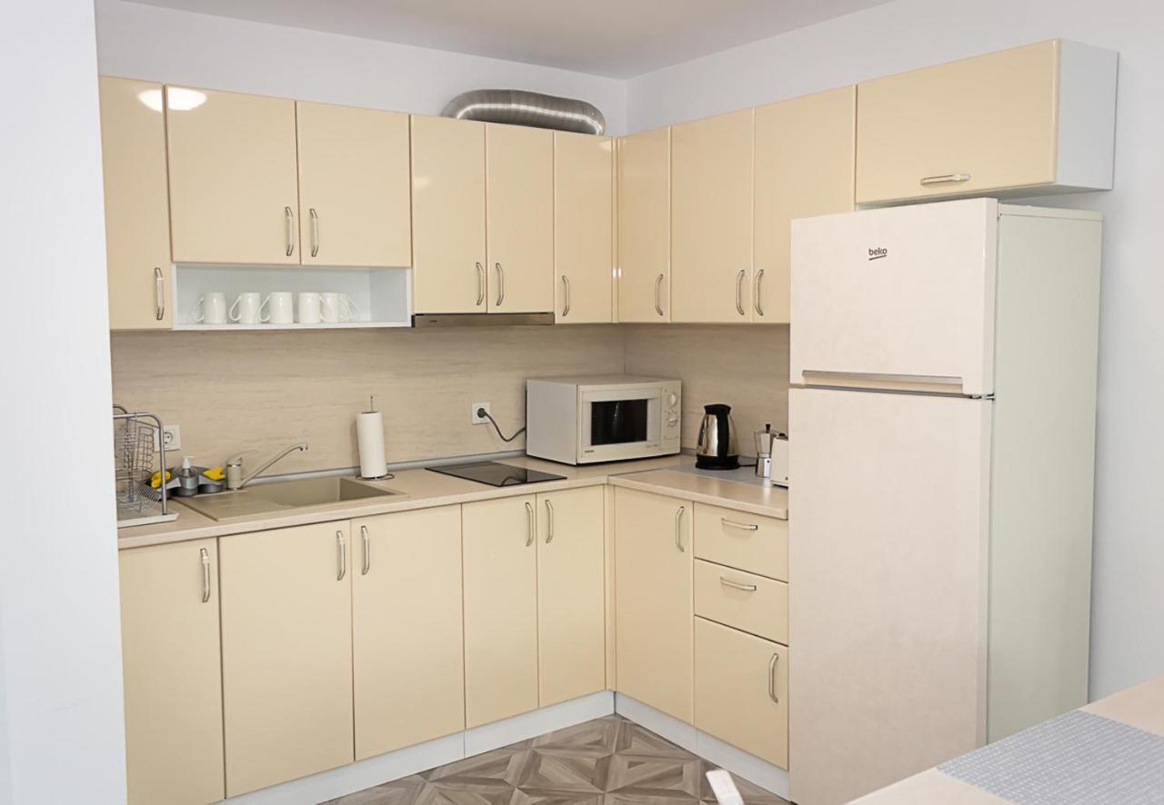 Apartment Lilia Kavarna Exterior photo
